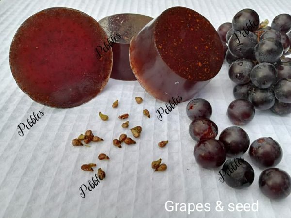 Zupppy Herbals Grapes Soap