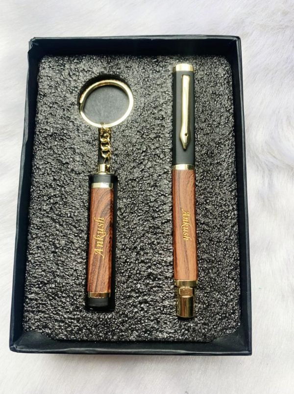Zupppy Accessories Wooden Finish Triangle Pen and keychain set