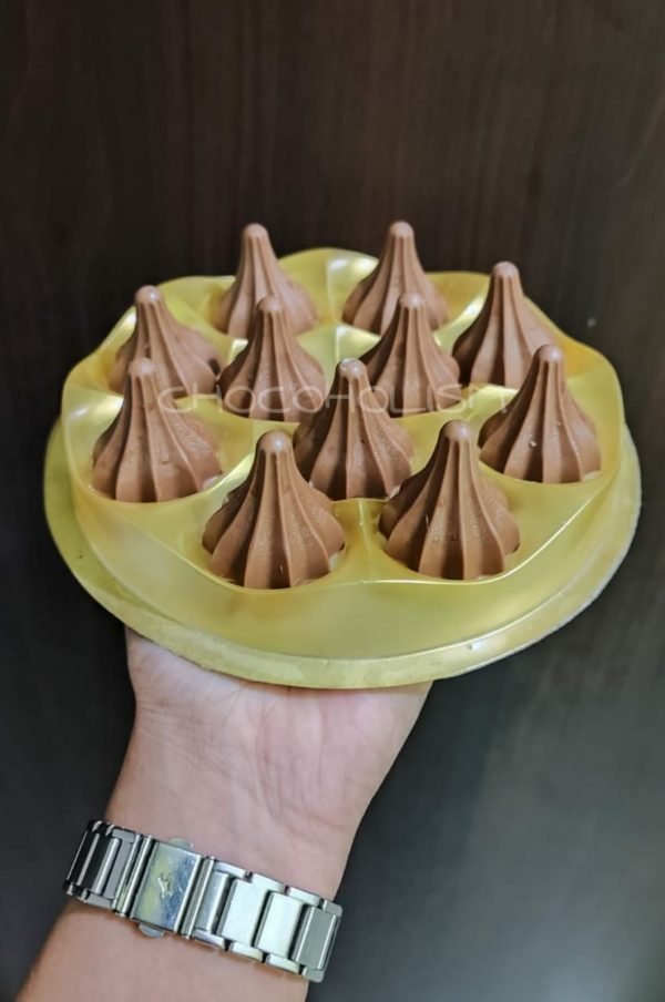 Zupppy Chocolates Milk Chocolate Modak (11 Pieces)