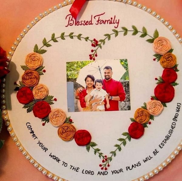 Zupppy Customized Gifts Personalized embroidery wedding hoop