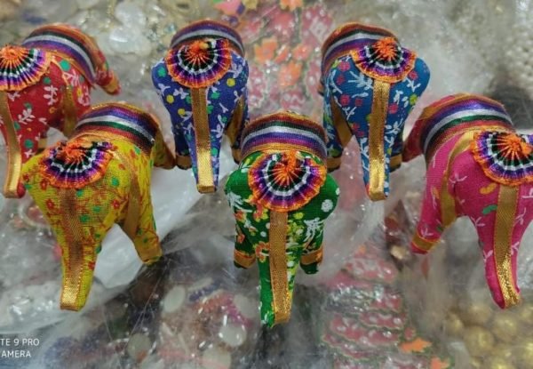 Zupppy Diyas & Candles Cute elephant with T-lights set of 3