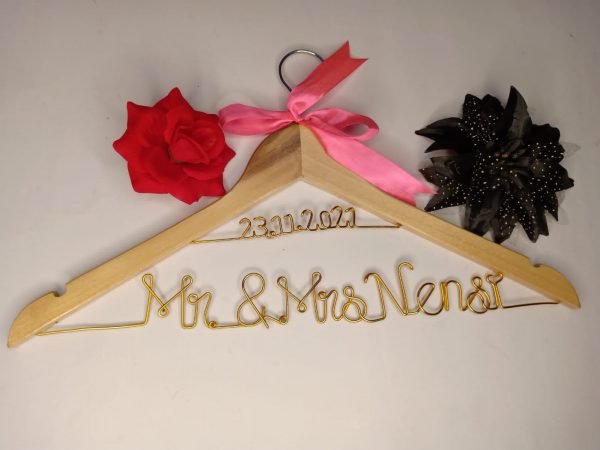 Zupppy Accessories Wooden Hanger With Name