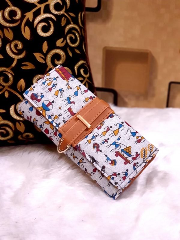 Zupppy Gifts IKAAT FLAP WALLET