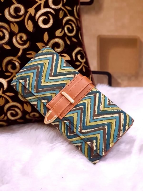 Zupppy Gifts IKAAT FLAP WALLET