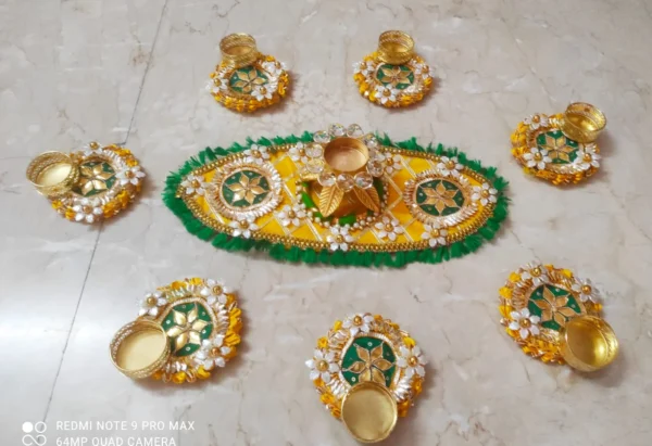 Zupppy Diyas & Candles Rangoli Cum T Light Design