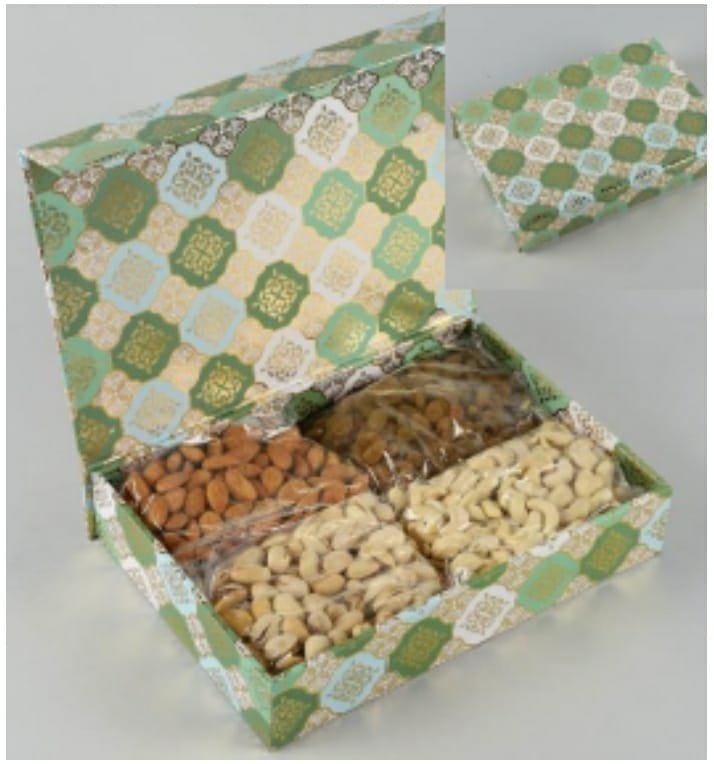 Buy Dry Fruits Box with Dry Fruits 600gms Combo Pack (Cashew Almonds chio  Salted Green Kishmish Khumani Walnuts) Dry Fruit Gift Pack Uphar Box |  Globally