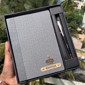 Diary and pen set
