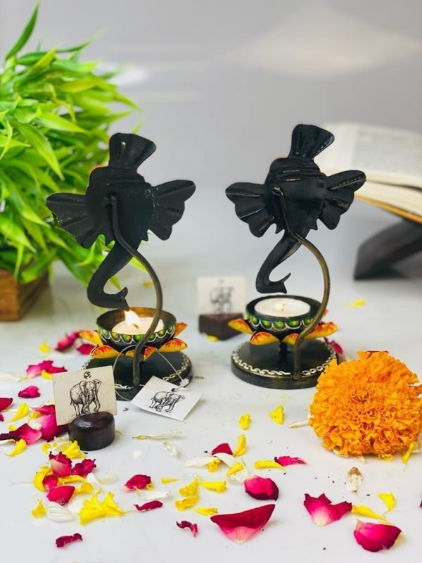 Zupppy Home Decor Metal Ganesha Diya Tealight holder set of 2 pcs