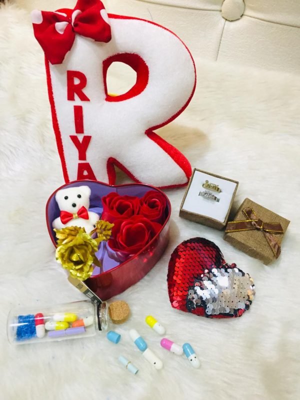 Zupppy Customized Gifts Valentine combo 6