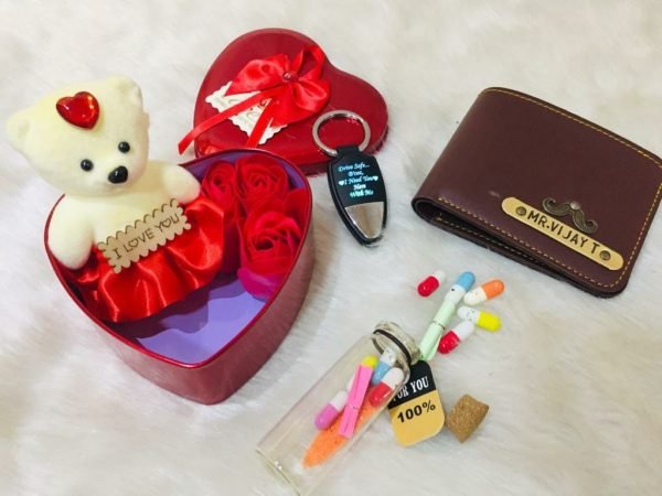 Zupppy Customized Gifts valentine combo for him