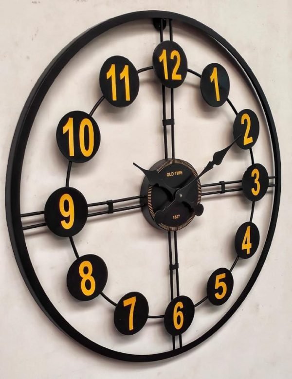 Zupppy Home Decor Metal Wall Clock