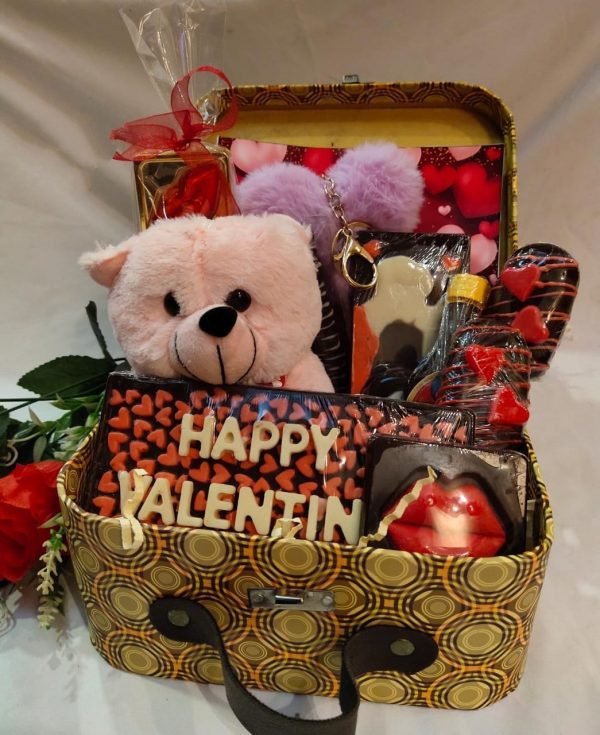 Zupppy Chocolates Valentine Special Chocolate Hampers for him/her