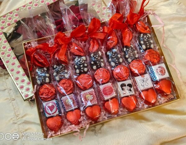 Zupppy Chocolates Valentine week Chocolate box