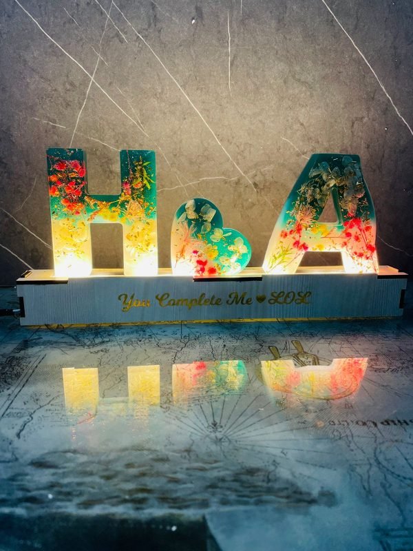 Zupppy Customized Gifts LED Resin initials