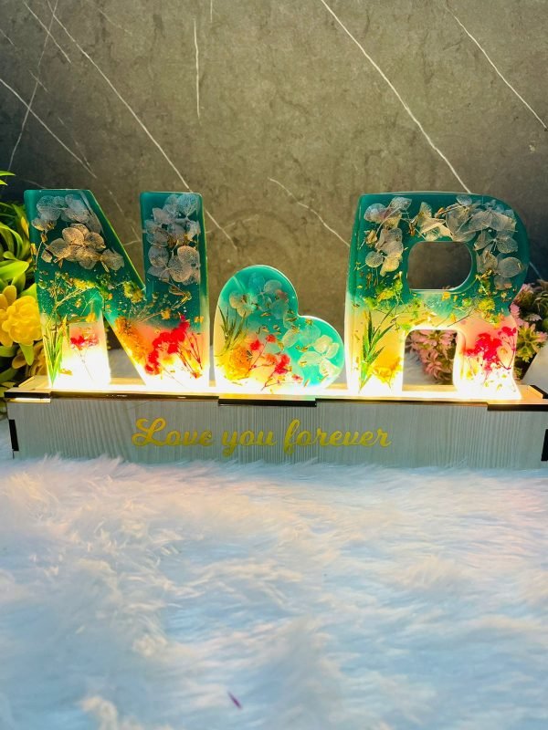 Zupppy Customized Gifts LED Resin initials