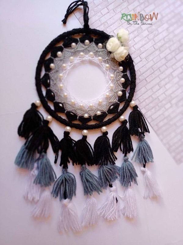 Zupppy wall hanging Monochrome tassel dreamcatcher