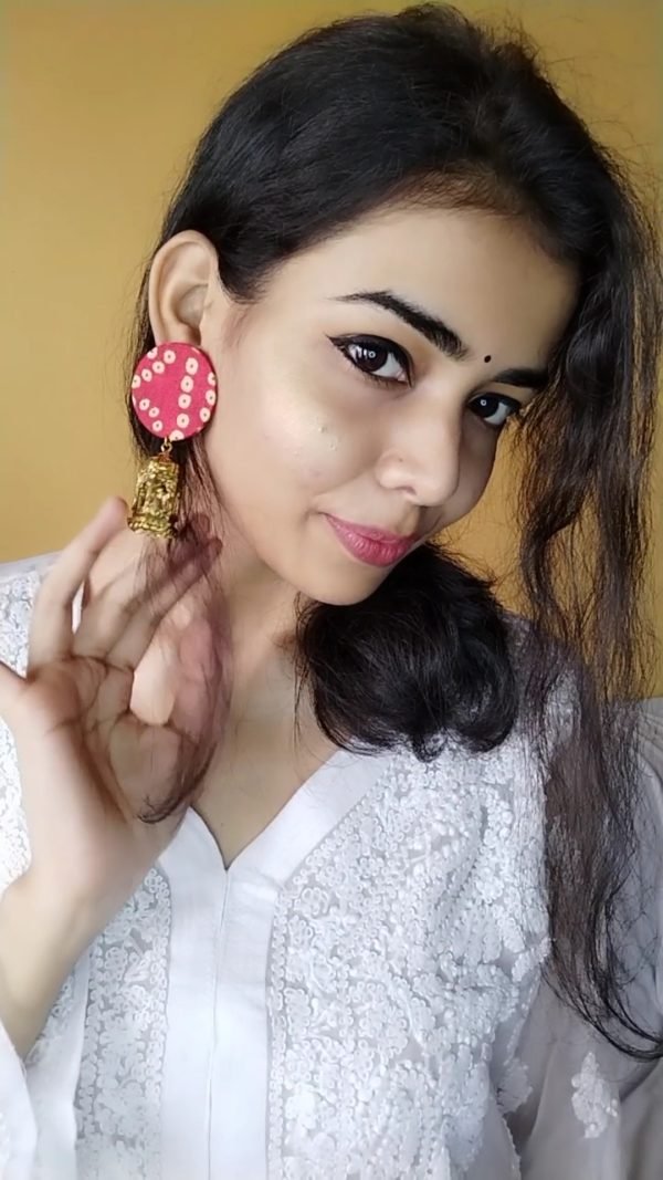 Zupppy Jewellery Rainvas Red bandhani print golden jhumka earrings