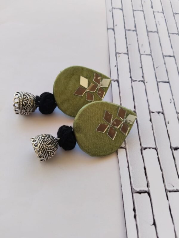 Zupppy Jewellery Rainvas Light green mirror earrings