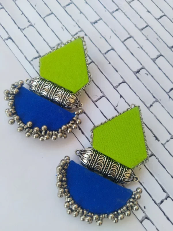 Zupppy Jewellery Rainvas Parrot green and blue earrings