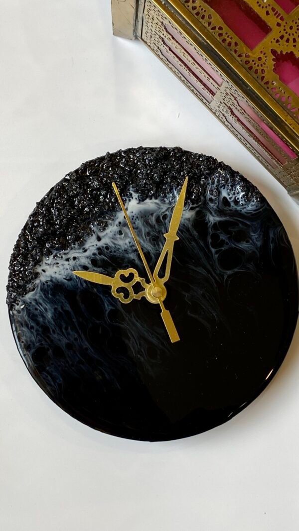 Zupppy clock Black Ocean Resin Desk Clock | Classic Resin Table Clock with Ocean Design