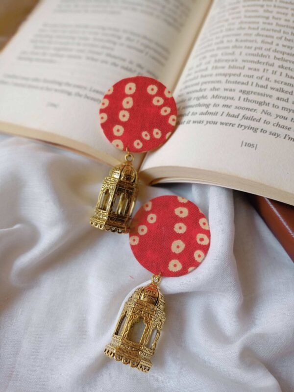 Zupppy Jewellery Rainvas Red bandhani print golden jhumka earrings