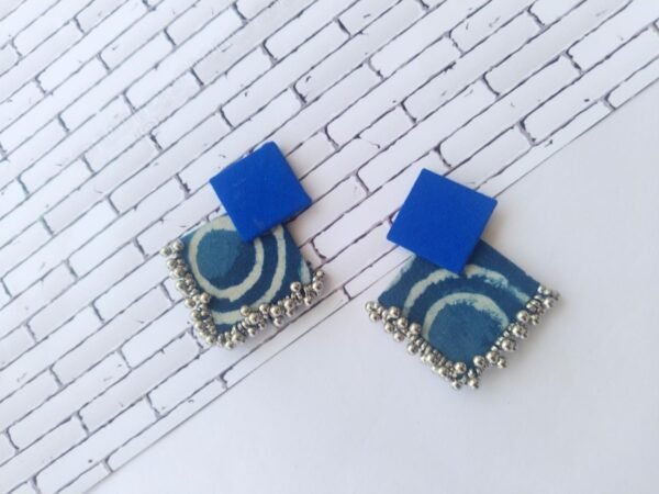 Zupppy Jewellery Indigo print and silver ghungroo fabric earrings