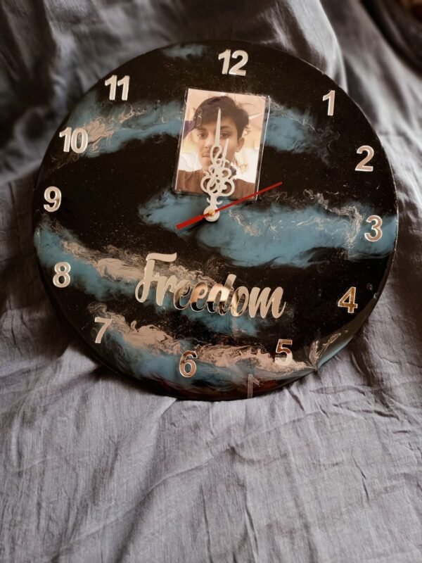 Zupppy Accessories Customized Resin Wall Clock with name and photo