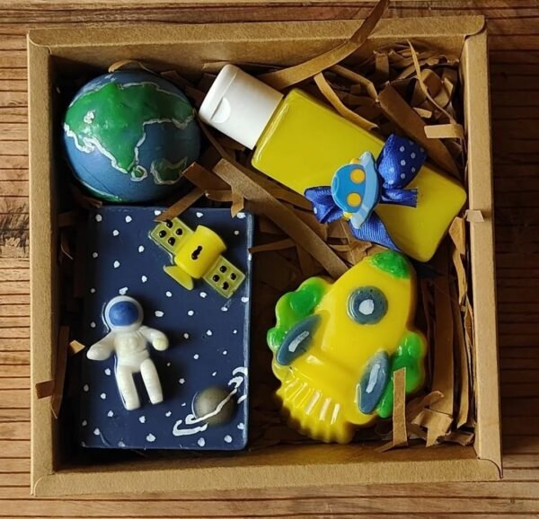 Zupppy Customized Gifts Space Theme Handmade Soap Gift Hamper | Cosmic Soap Set for Kids & Space Lovers