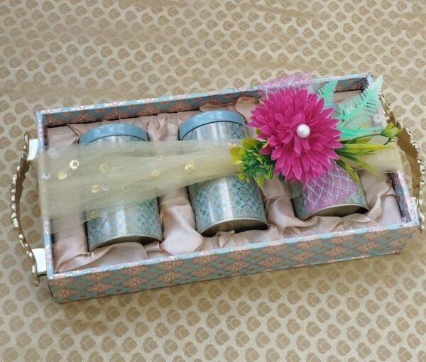 Zupppy Customized Gifts 3 Tin Vaccum Jar Hamper