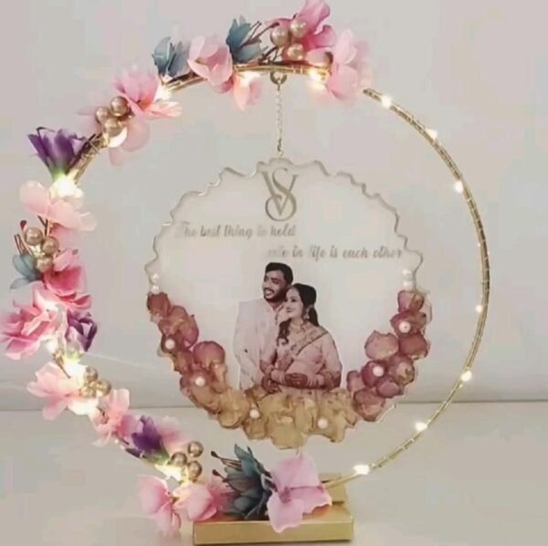 Zupppy Resin Products Engagement platter photo frame