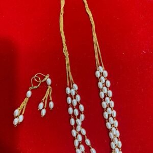 Zupppy Gifts Full Pearl Necklace Set With Earrings