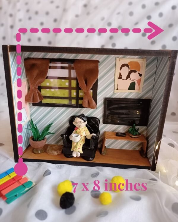 Zupppy Customized Gifts Rainvas Customized Living Room Shadow Box Miniature: Thoughtful Gift for Grandmother and Mother