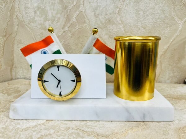 Zupppy Gifts Clock and Visiting Card Holder for Desk