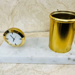 Zupppy Gifts Clock With Pen Stand